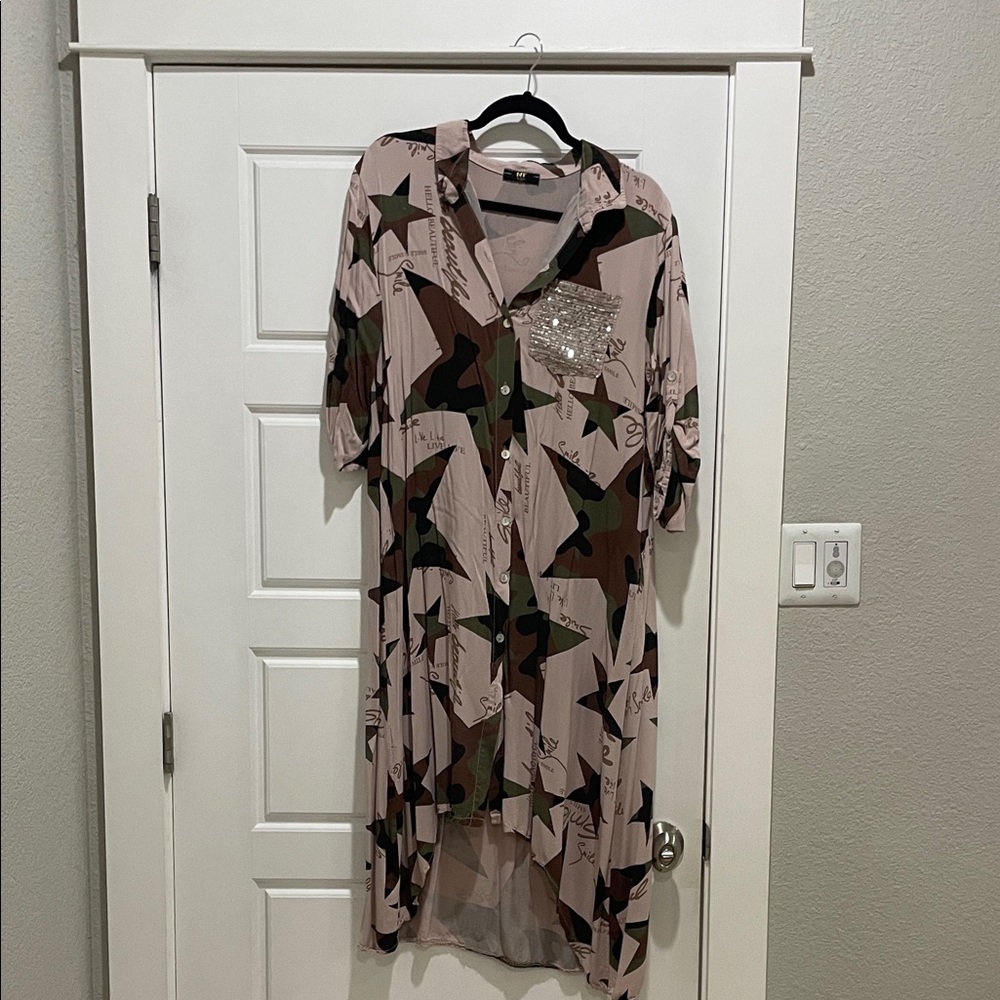 Stylish Star camo Patterned Dusted long button up with sequin pocket.